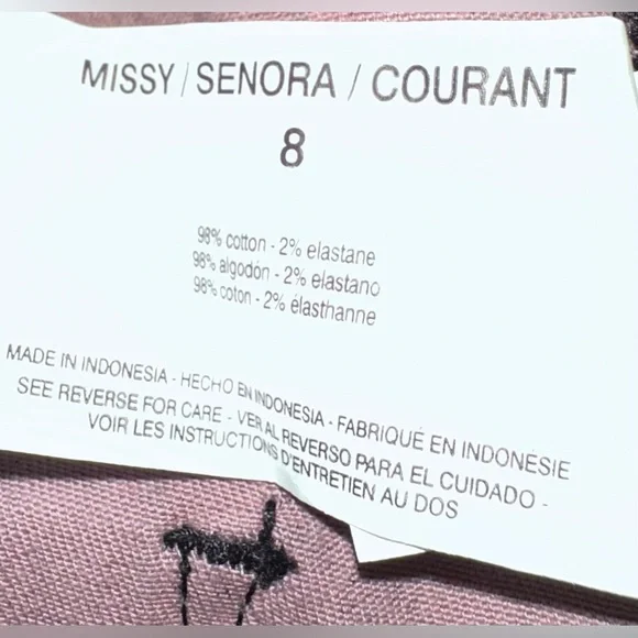 NWT. Bandolino Amy Modern Straight Leg Tummy Slimming Stretch Jeans Size 8 - Picture 11 of 14